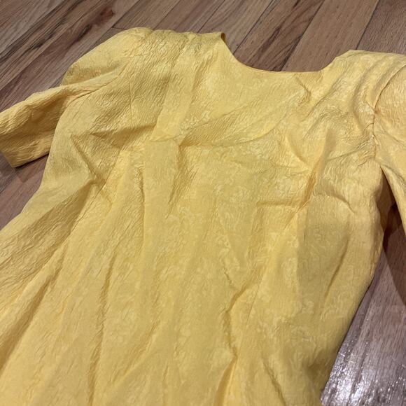 Carolina Herrera Neiman Marcus Yellow 100% Silk Dress Sz 6 Ruffle Hem & Back - Picture 3 of 9
